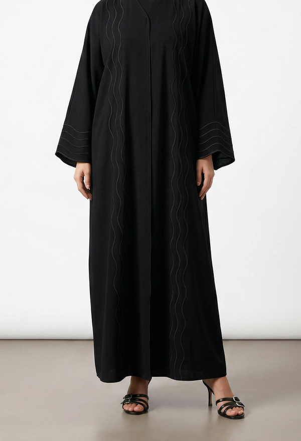 Abaya Dubaï kimono Lyana noir de chez Maison Ayla