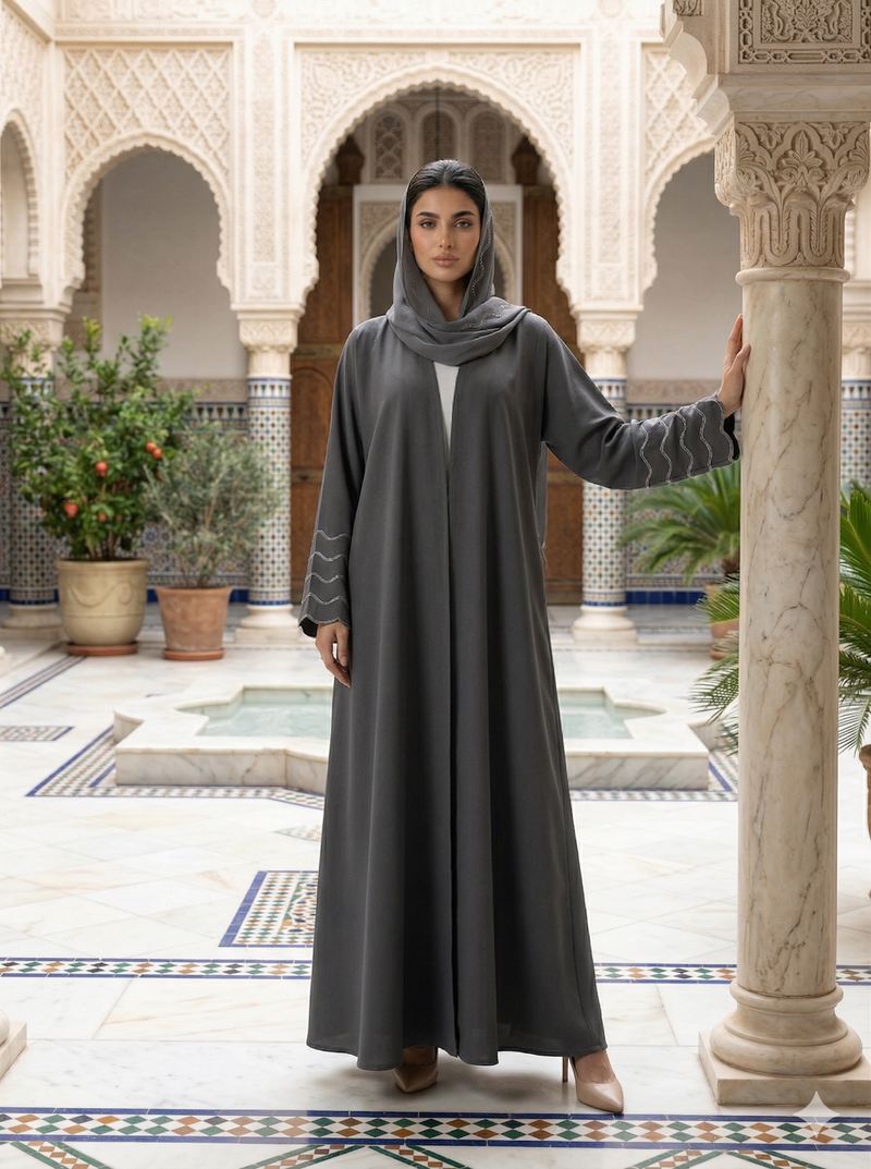 Abaya Kimono Lyana Grise — Broderies Ondulées & Nidah