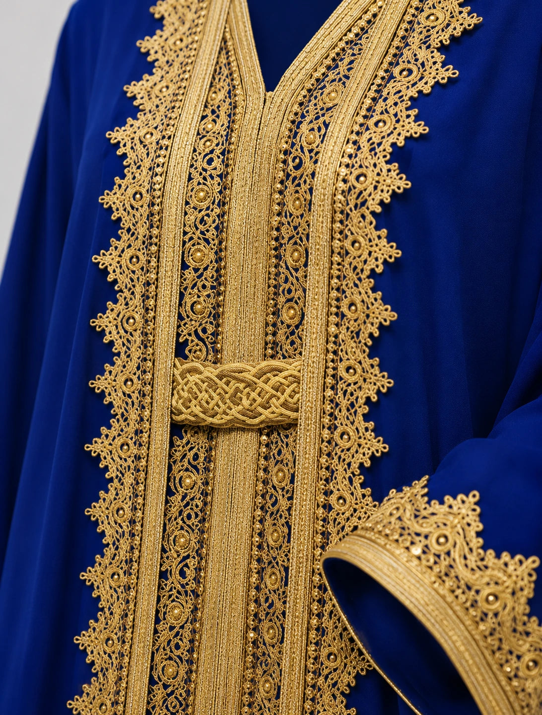 Abaya Layla: Caftan Bleu Nuit Brodé Or