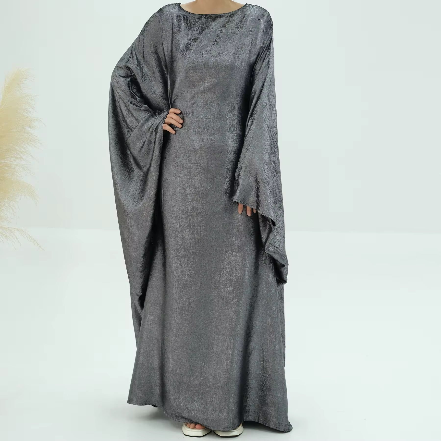 Almas Silver Grey Farasha Abaya