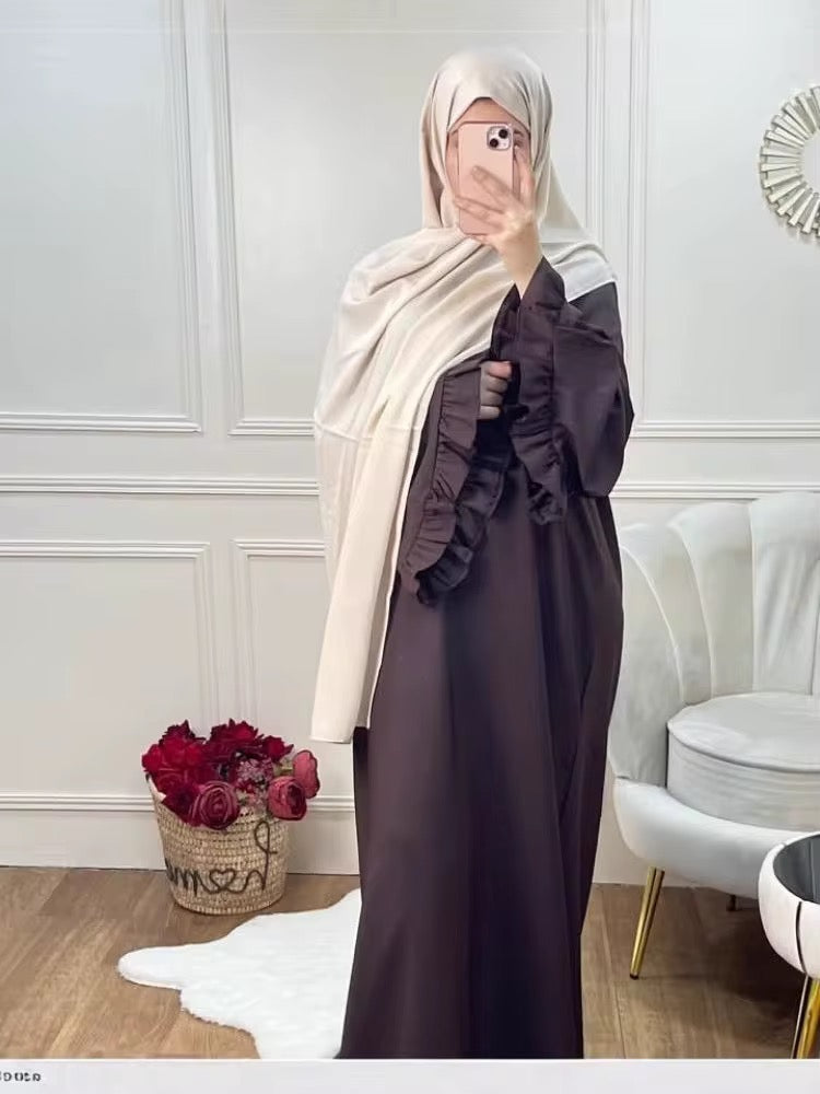 Abaya marron fluide en Nida Naïla Maison Ayla